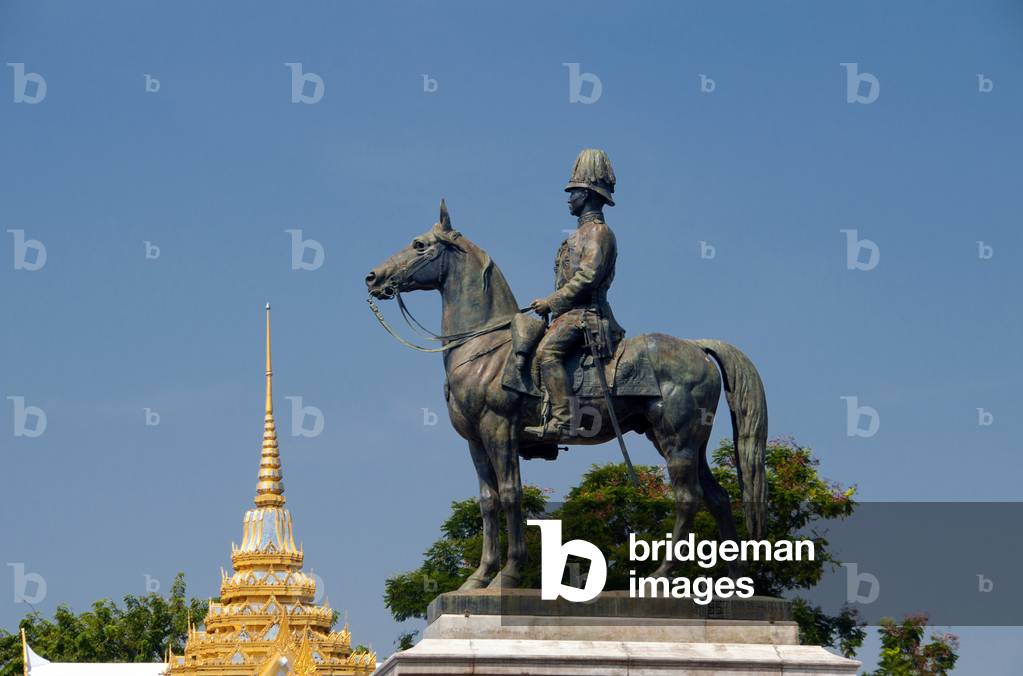 Thailand: King Chulalongkorn (Rama V) Equestrian Statue, Bangkok
