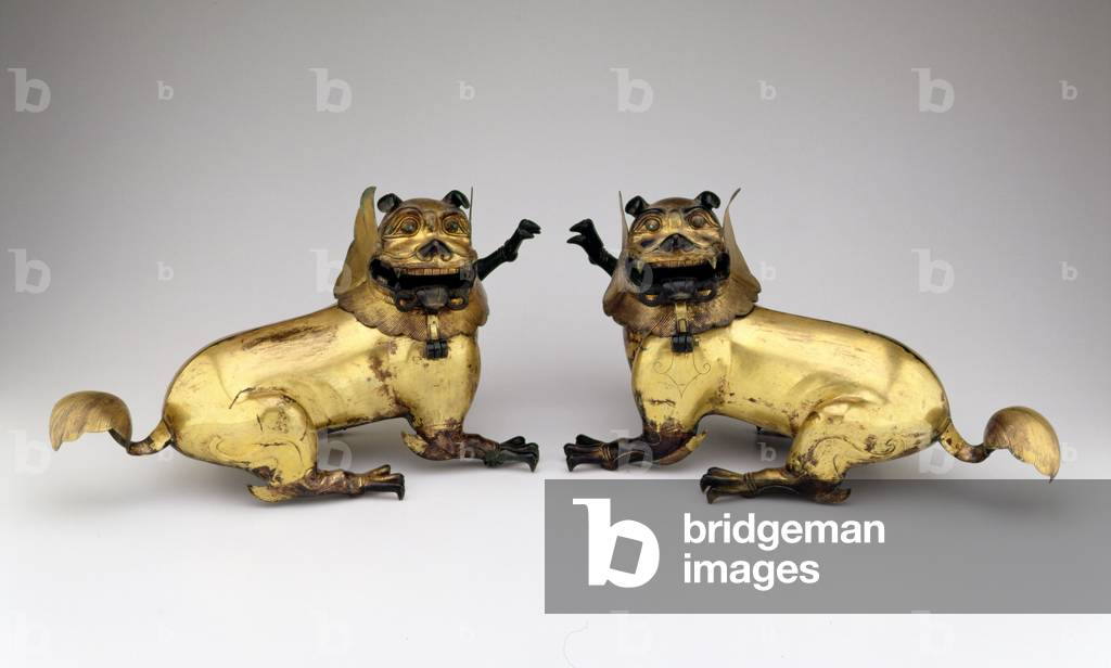 Pair of lion censers, Ming dynasty (gilt bronze)