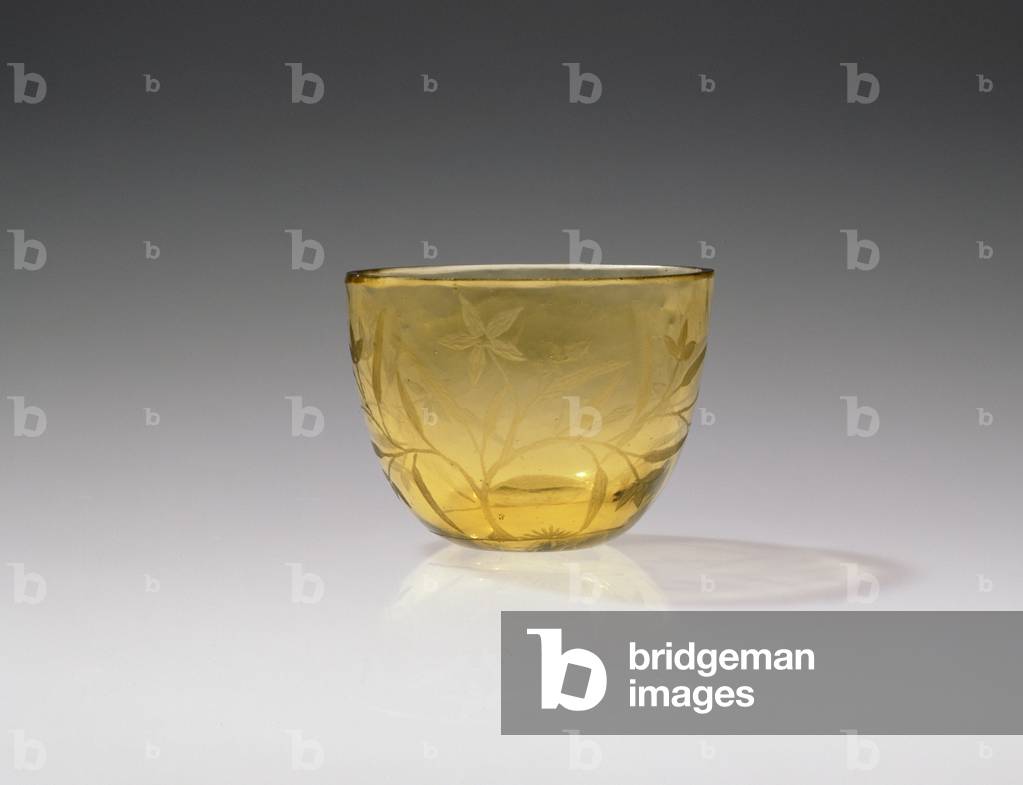 Wine cup, Yongzheng period, 1723-35 (yellow glass)