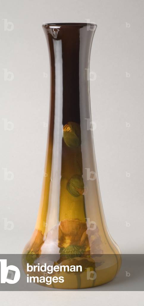 Vase 1900 by Anna Marie Valentien, b/w