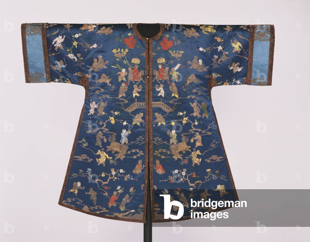 Woman's Robe (silk satin with metallic warps)