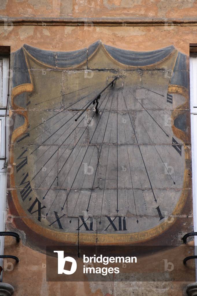 Sundial (Paris 1er) - Sundial in Paris: Sundial of the Hotel de Vins in the 1st arrondissement of Paris. Sundial located in Hotel de Vins, Paris 1er