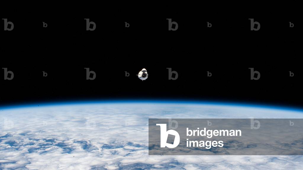 Crew Dragon Endeavour returns to Earth - 11/2021 (photo)