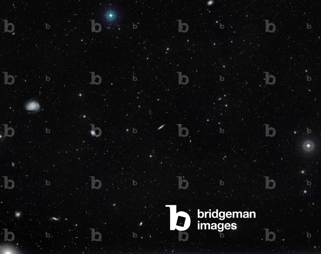 Field around the galaxy NGC 4522 - Wide field around the galaxy NGC 4522 - Field around the galaxy NGC 4522 (center) in the galaxy cluster of the Virgin. On the extreme left, the spiral galaxy NGC 4535. Wide field around the galaxy NGC 4522 (center of the image) in the Virgo galaxy cluster