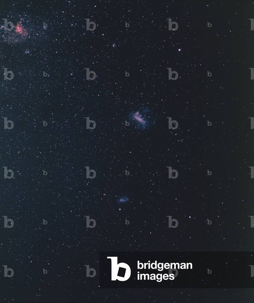 Constellation of Carene and other constellations of the southern hemisphere - Southern constellations with Large and Small Magellanic clouds - Carene, cameleon, flying fish, painter, seam, table, reticule, bird of paradise, octant, male hydra, Toucan and part of the horlog