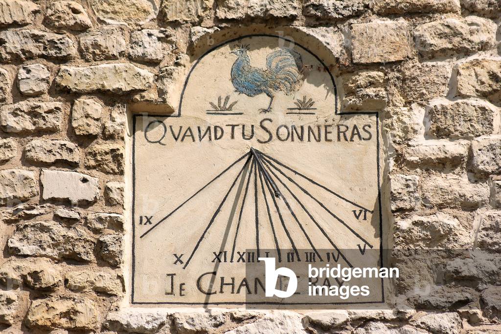 Sundial - Sundial in France - Sundial in Paris, dating from 1924. Sundial (1924) in Paris, France