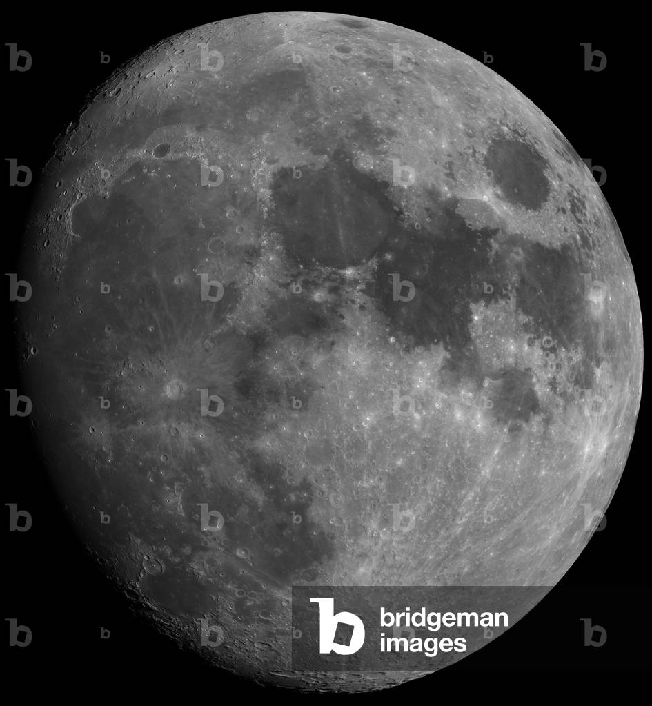 Moon gibbeuse de 12 jours - A 12 day moon - Moon of about 12 days. 25 April 2010. 12 day moon, waxing gibbous. April 25, 2010