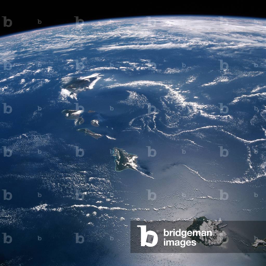 Hawaii Archipelago seen by shuttle 1988 - Hawaii Archipelago seen by shuttle STS - 26 on 10/03/88