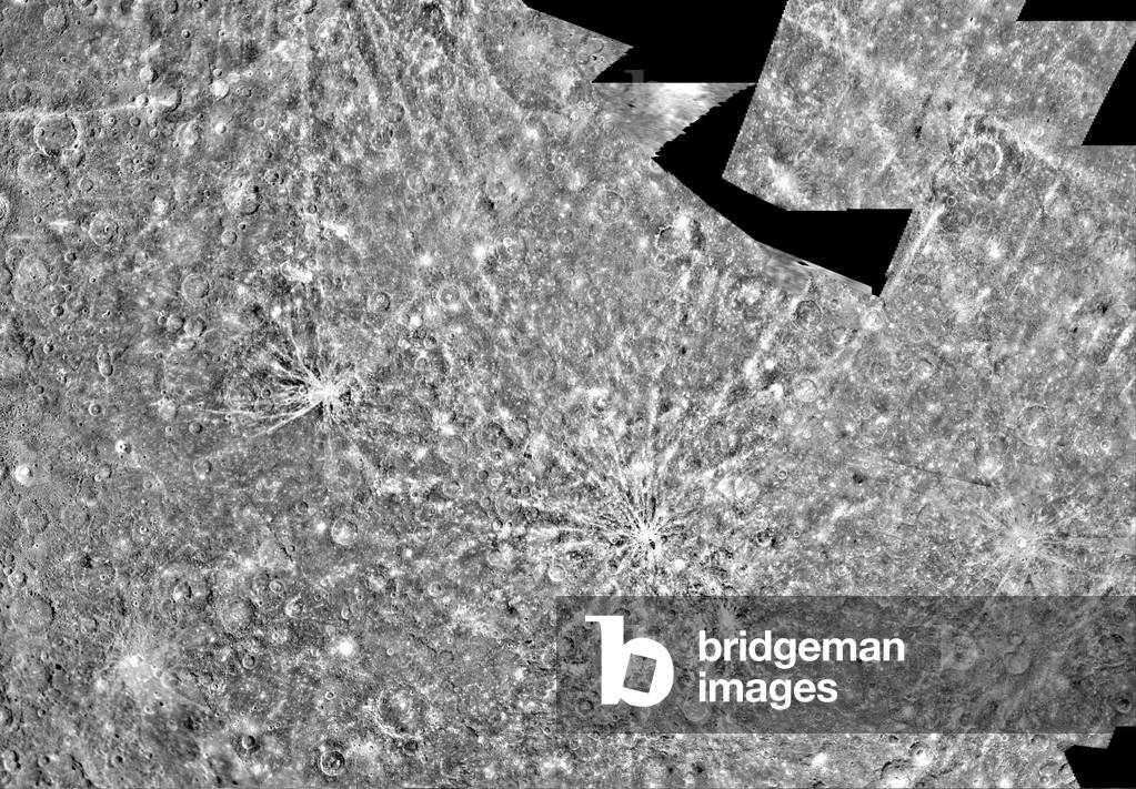 Mercury by Mariner 10 - Mercury by Mariner 10 - Image made during the first flyover of the planet on March 29, 1974. Region of the crateres Beethoven (bottom left) and Vivaldi (top right, 210 km in diameter)