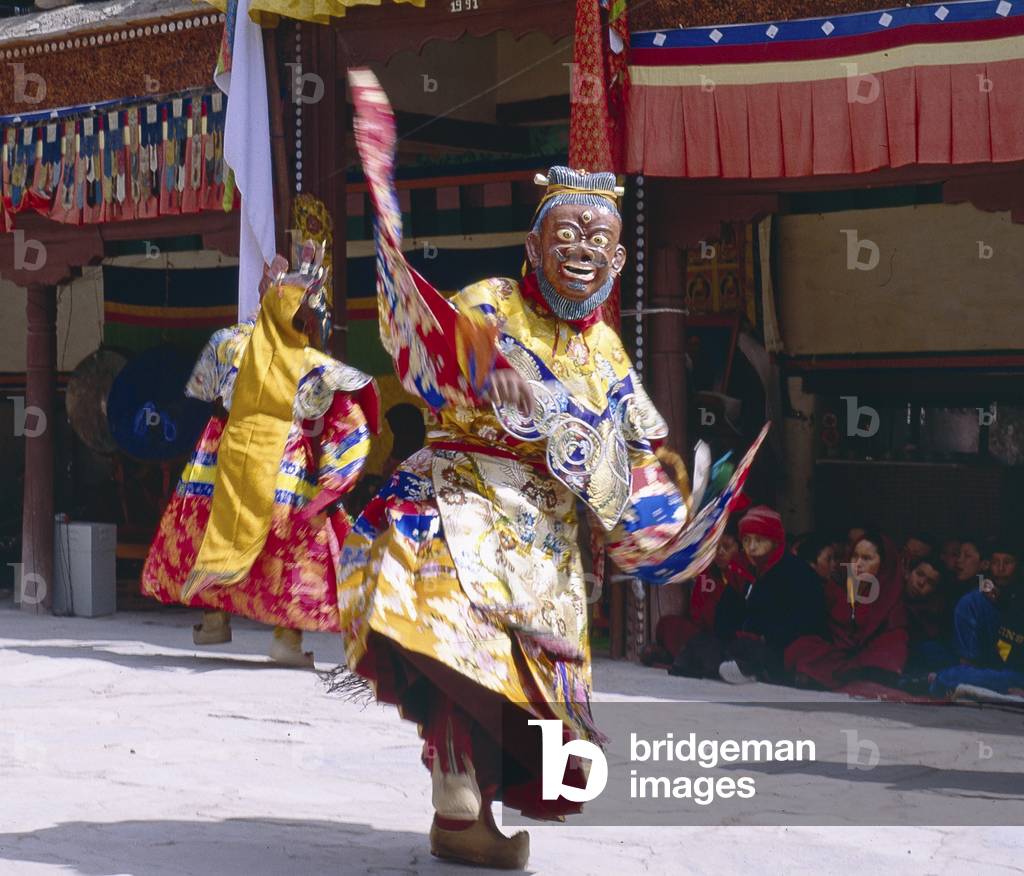 Performers at the Matho Monastery festival (photo)
