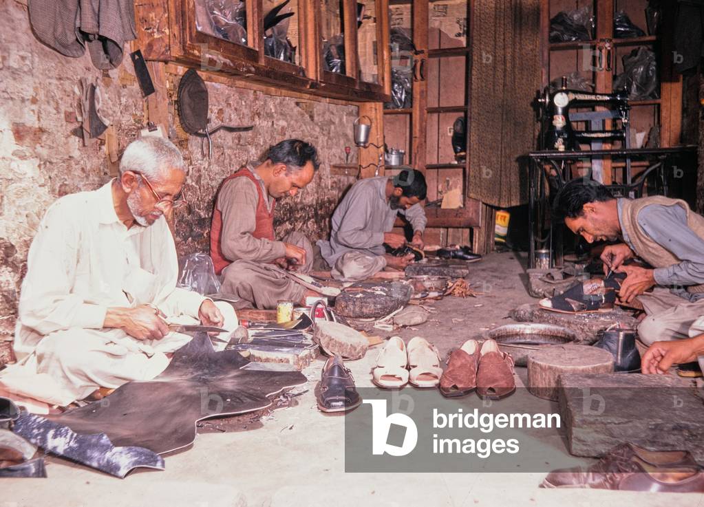Cobblers in Swat, Pakistan, 1969 (photo)