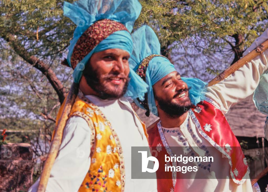 Sikh dancers, Martyrdom of Guru Tegh Bahadur, Sikh Festival, India, 1973 (photo)