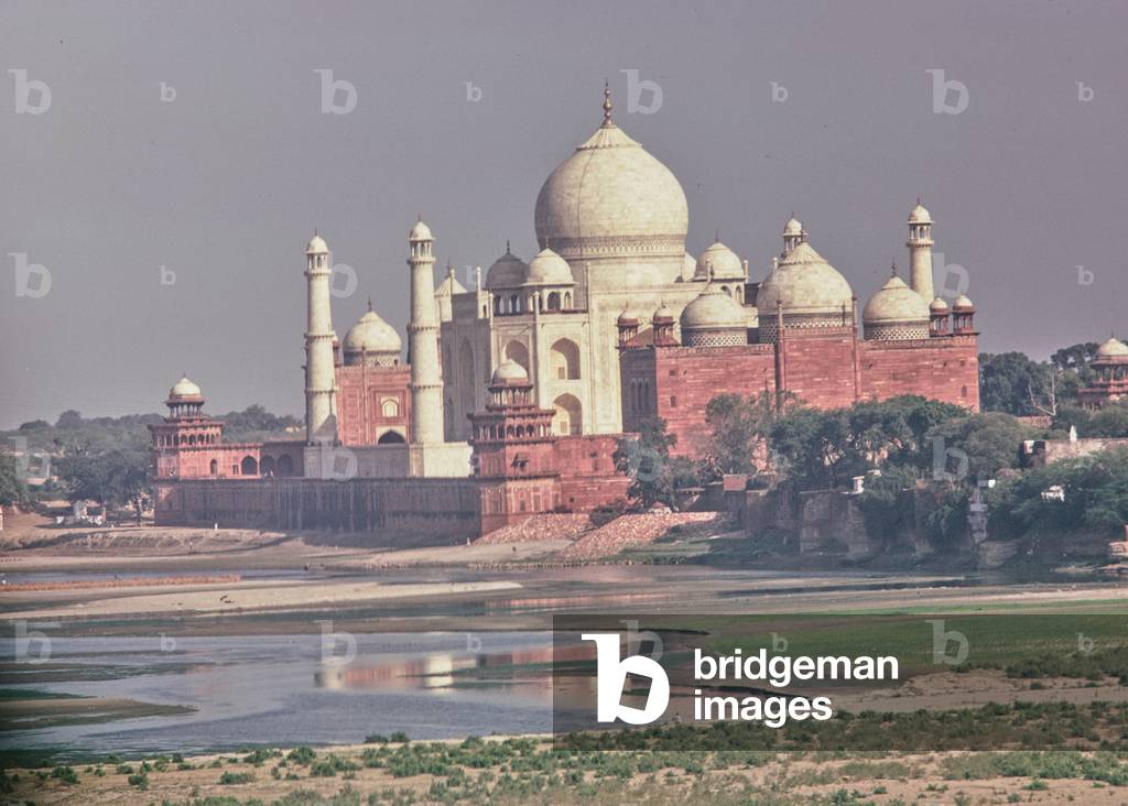 View of Taj Mahal from Jasmin Tower, Agra Fort, Agra, India, 1972 (photo)
