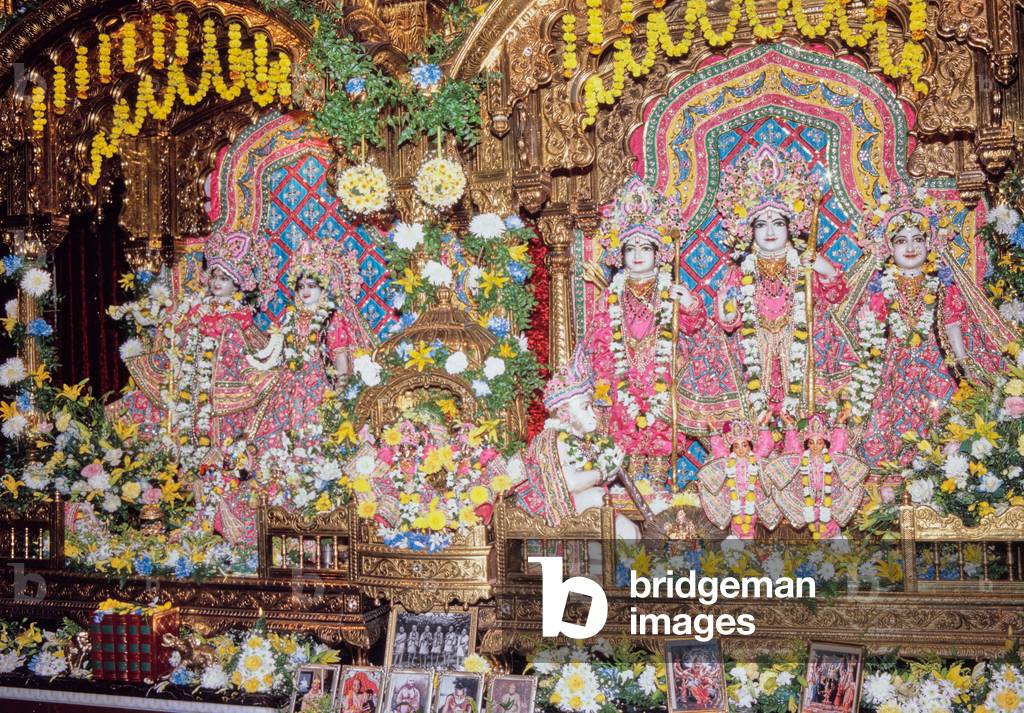 Krishna and Radha, Bhaktivedanta Manor, Watford, England, UK, 1982 (photo)