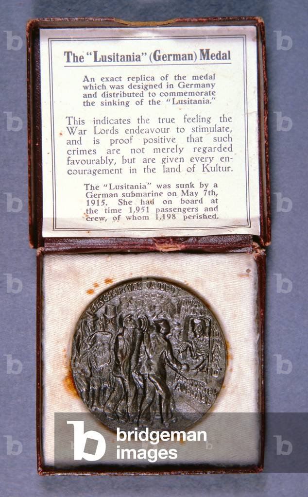 The Lusitania Medal (metal with card box)