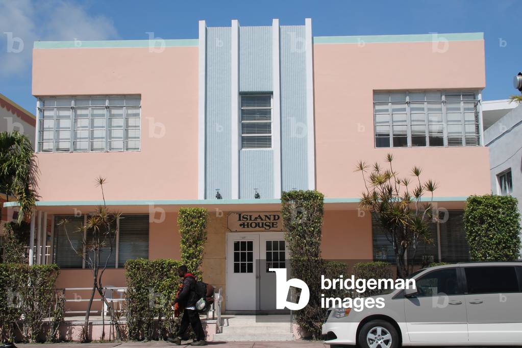 South Beach art deco building, Miami, Florida, USA, 2013 (photo)