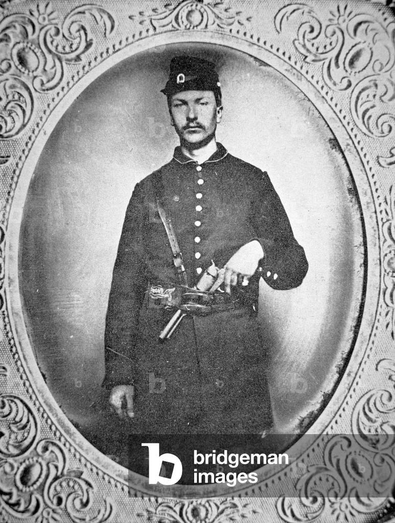 Unknown Union soldier armed with Colt Dragoon revolver (b/w photo)