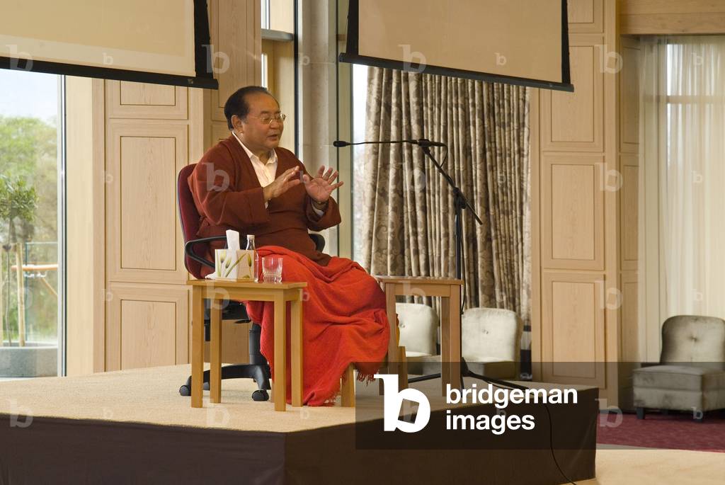 Sogyal Rinpoche giving presentation at 1st International Spiritual Care Conference, 
Killarney, Republic of Ireland (photo)
