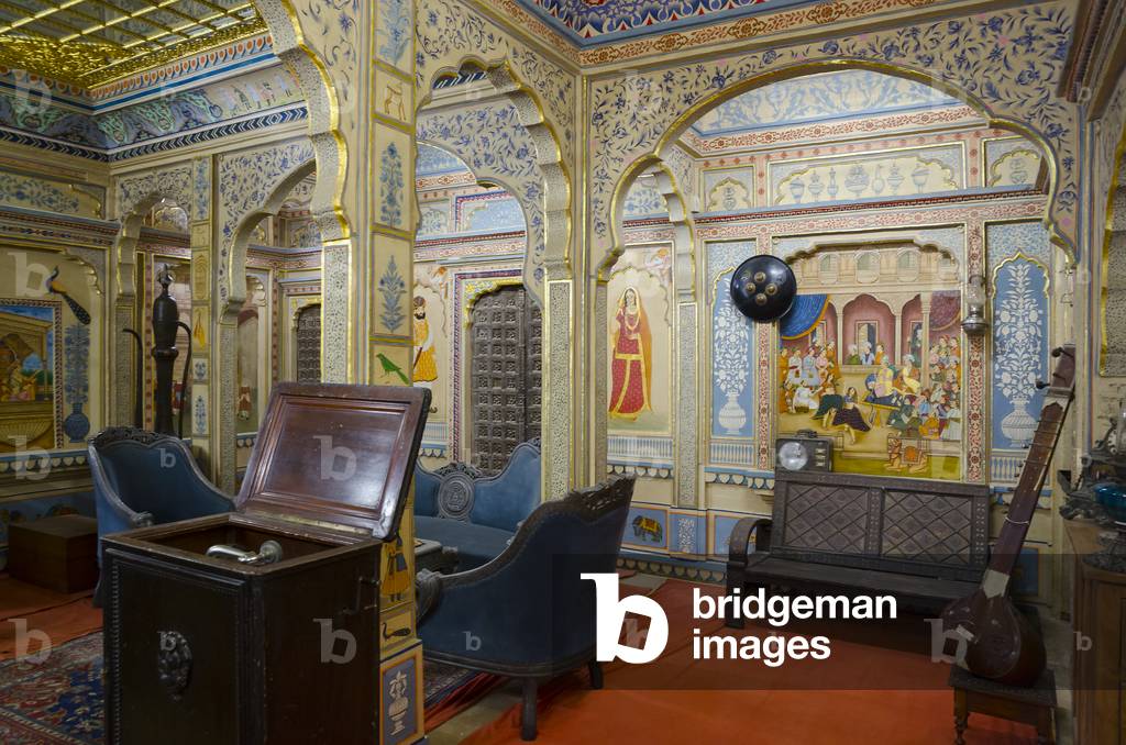 Elegant drawing room in 19th century Patwon ki Haveli mansion,
Traditional Rajasthani Architecture,
Jaisalmer, Rajasthan, India (photo)