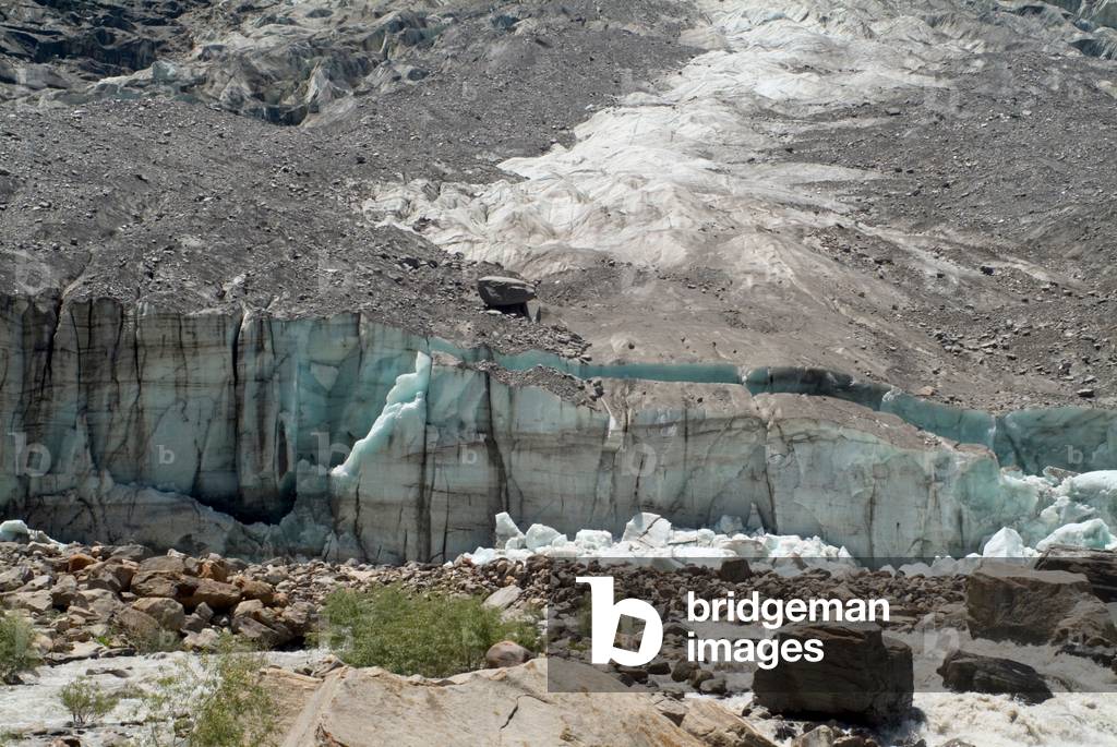 Terminus of the Gangri Glacier at base of Nun Kun Massif (Great Himalayan Range), Suru river valley nr. Panikhar, Western Ladakh, Himalayas, Jammu and Kashmir, India (photo)