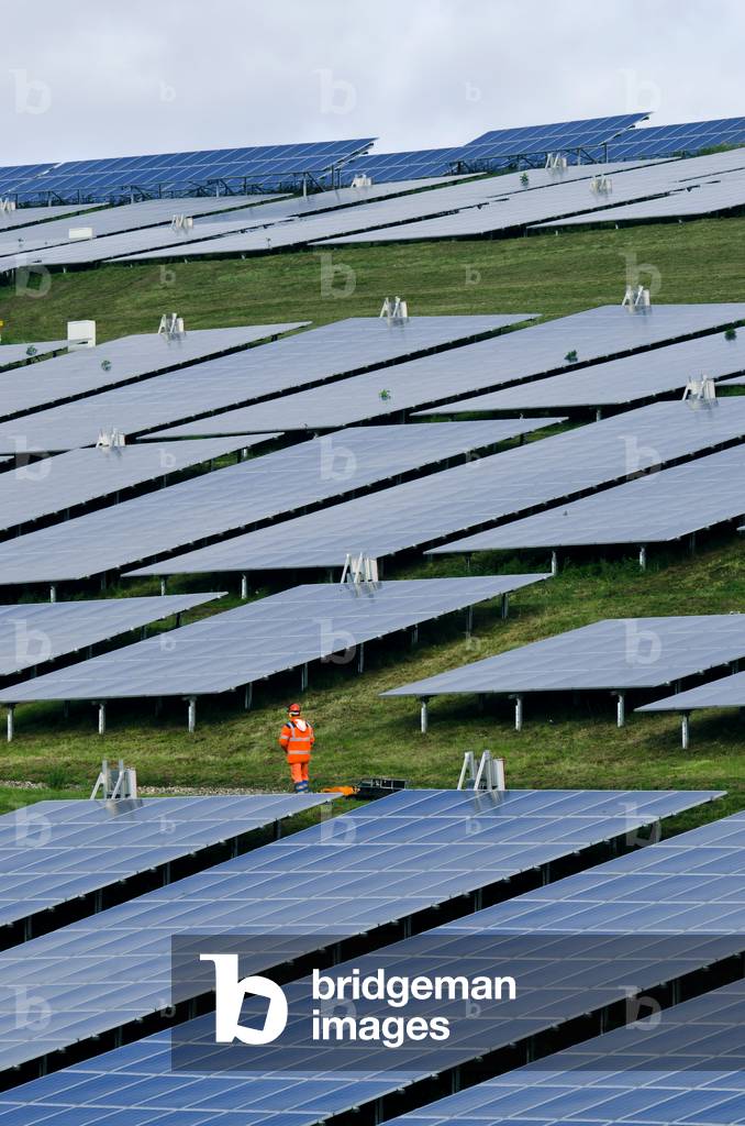 Solar Park, Cracauer Anger, Magdeburg, Saxony-Anhalt, Germany (photo)