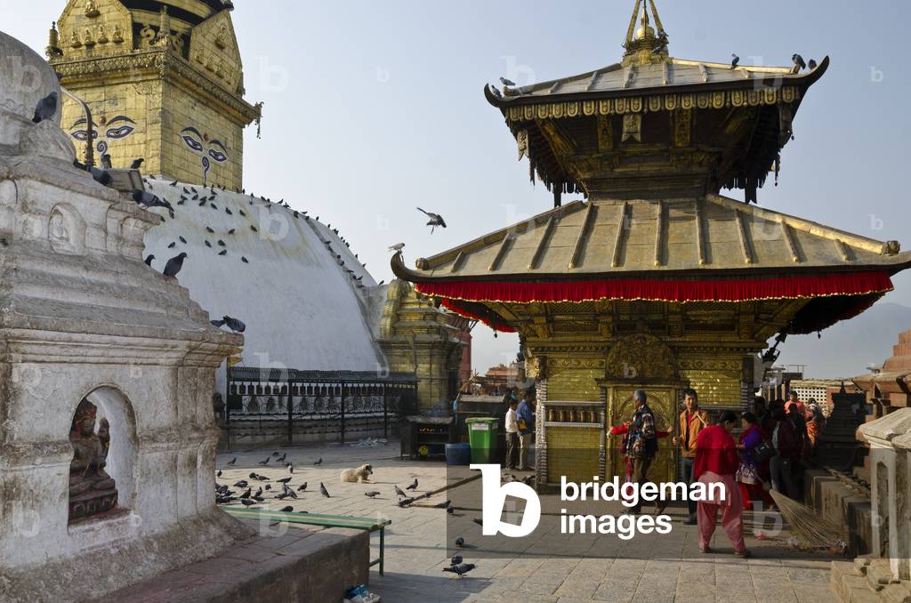 Swayambhu (aka. Monkey Temple): Main Stupa and Hariti (Ajima) Temple (Newari style), Kathmandu, Nepal (photo)