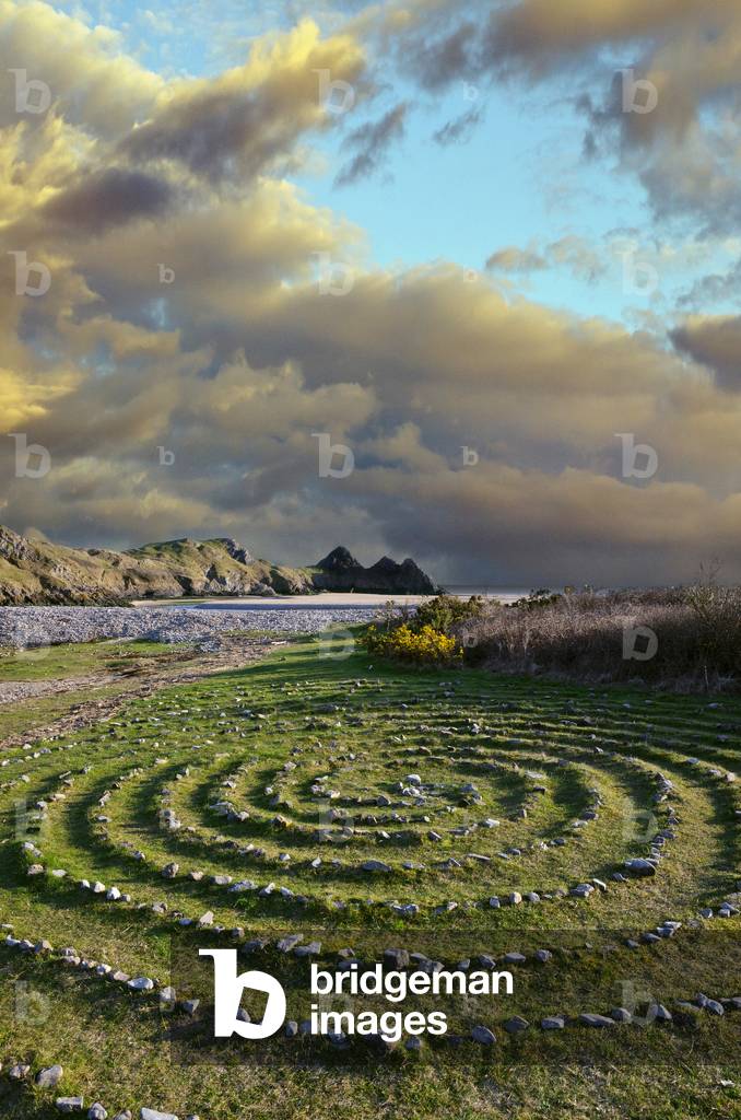 Three Cliffs Bay, Labyrinth-Maze-Spiral, Gower, South Wales (photo)