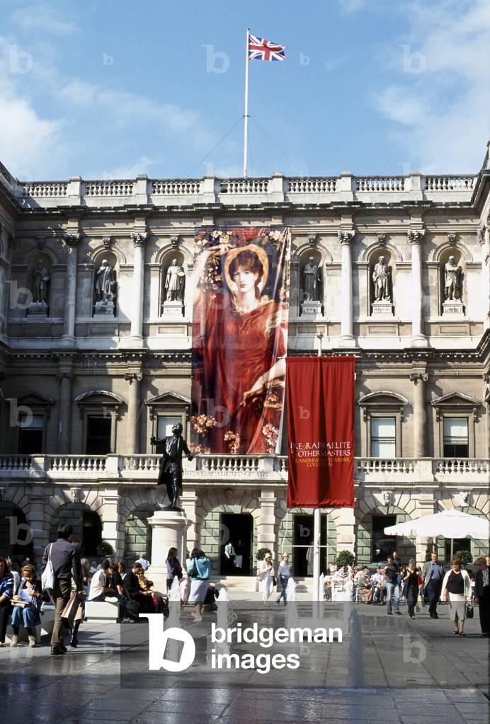 Royal Acadamy of Arts Picadilly London (photo)