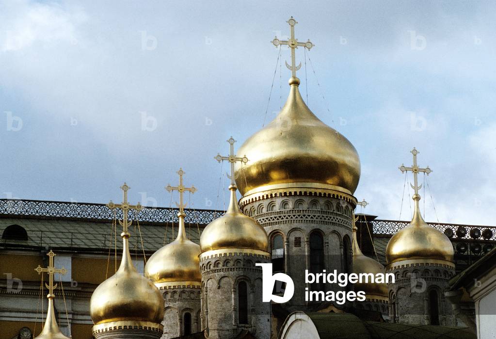 Domes at the Moscow Kremlin, Russia (photo)