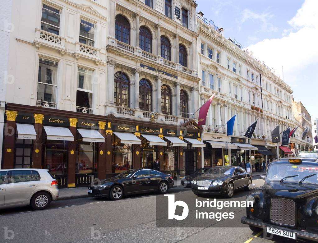 Cartiers Jewellers in Bond Street London England (photo)