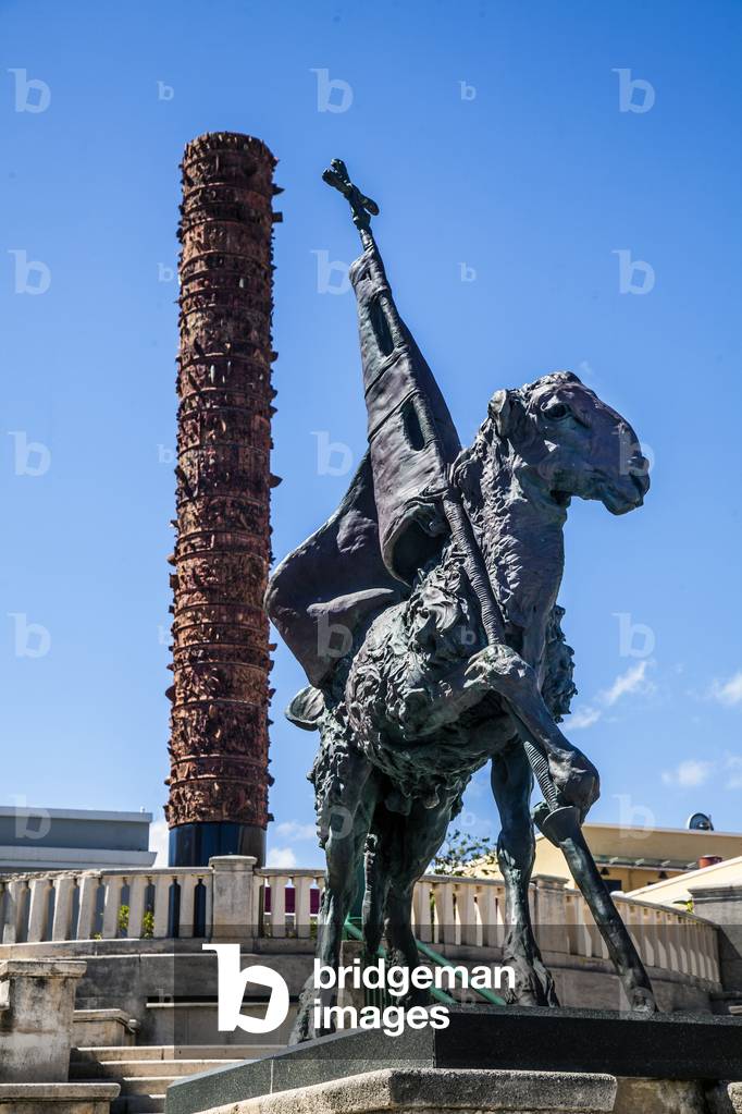 Lamb of God statue located in the Plaza del Quinto Centenario, Old San Juan, (photo)