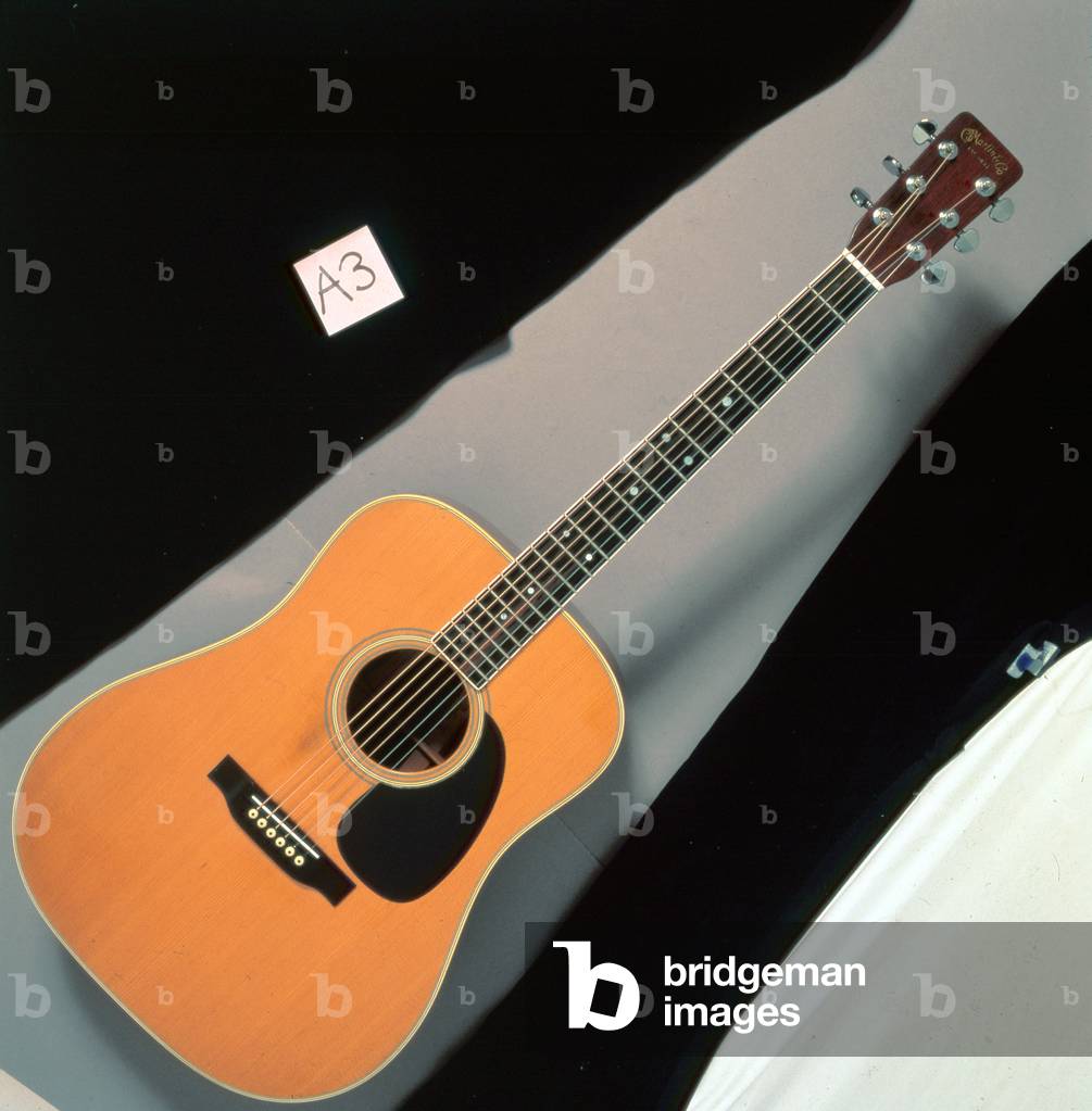 Martin D-35  electric-acoustic