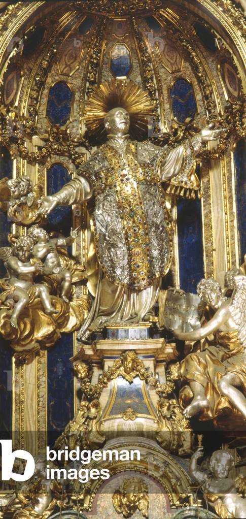 Niche with statue of St Ignatius, Church of the Gesù, Rome (photo)
