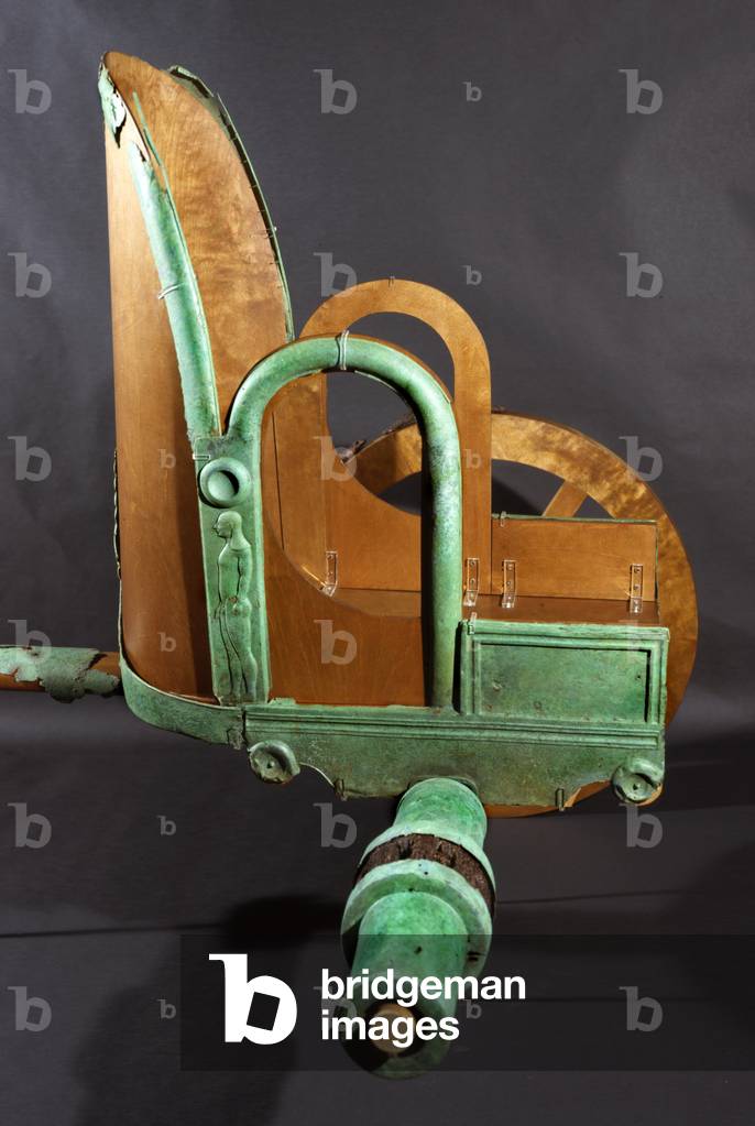 Chariot from Ischia di Castro, 530-520 BC (bronze)