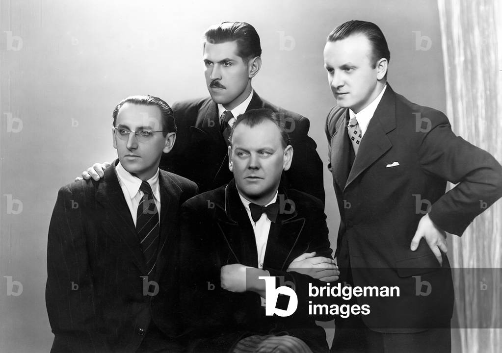 Moravian Quartet,  l to r: Richard Kozderka,  Miloslav Svoboda,  Frantisek Kudlacek (seated),  Josef Jedlicka, 1942 (b/w photo)
