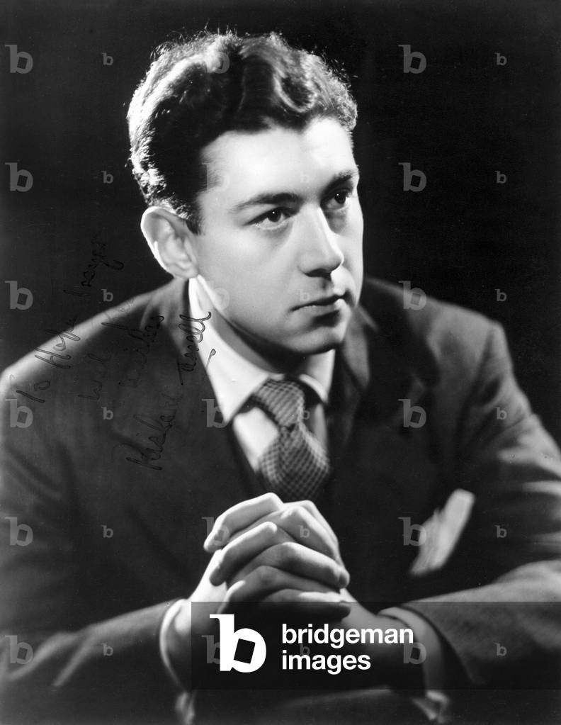 Richard Farrell, New Zealand pianist,    c