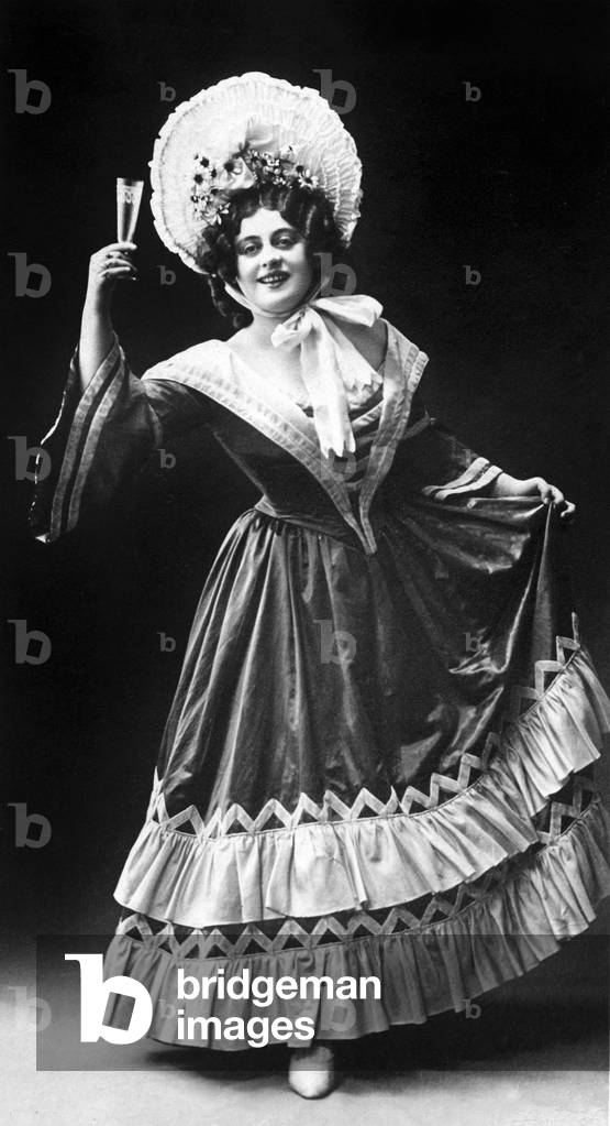 Hedwig Francillo-Kaufmann, Austrian soprano as Musetta in Puccini's La Boheme.