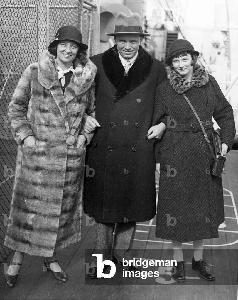 Frieda, Adolf (violinist and founder of the Busch trio) & Irene Busch arrive in New York on SS Deutschland, 6 November 1931