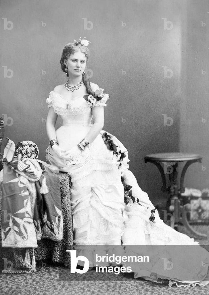 Christina Nillson Swedish soprano 1870 (b/w photo)