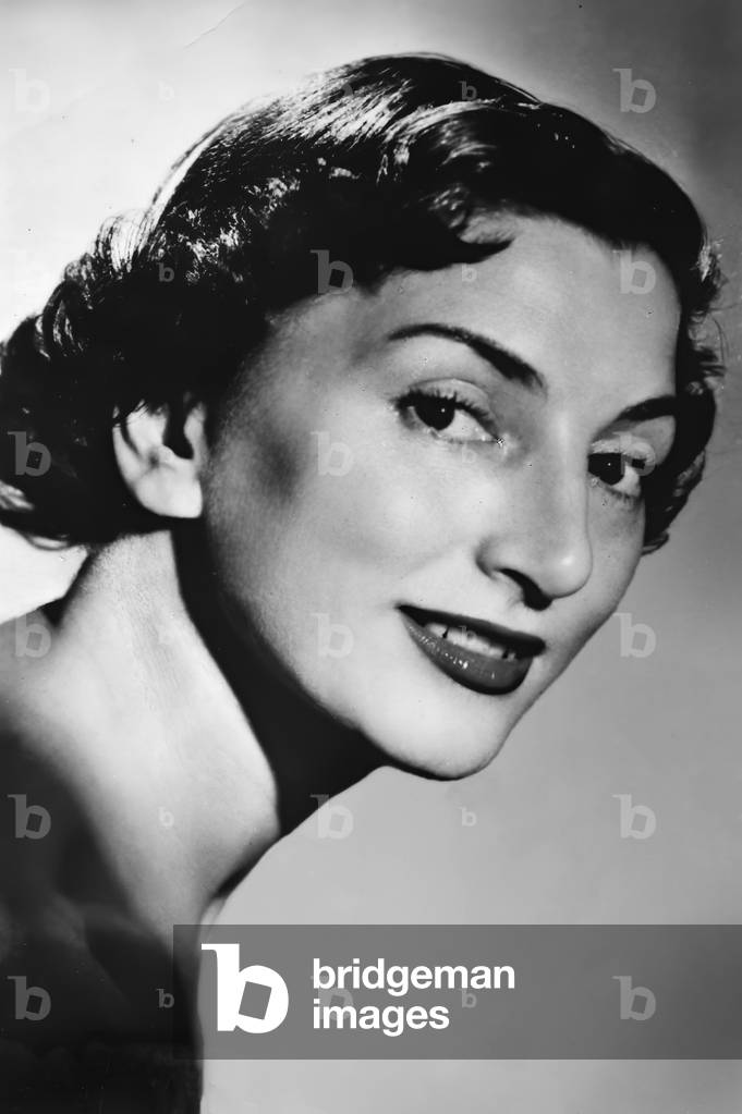 Maria Murano, French mezzo soprano (b/w photo)