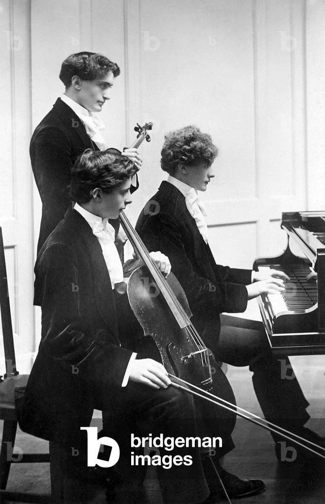 Cherniavsky Trio - Ukranian chamber ensemble