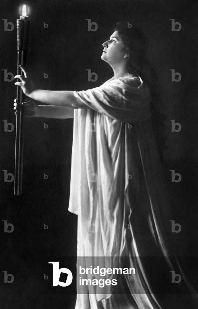 Zdenka Fassbender, Czech soprano as Isolde in Wagner's Tristan und Isolde.