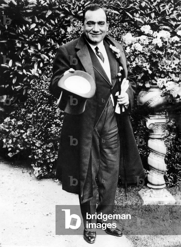 Enrico Caruso, Italian tenor in London