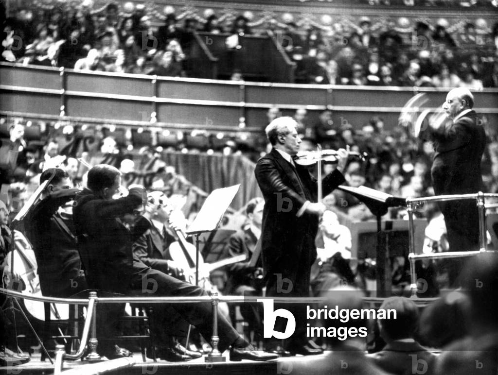 Fritz Kreisler Austrian violinist  and  composer at Royal Albert Hall with LPO and Sir Landon Ronald April 1935