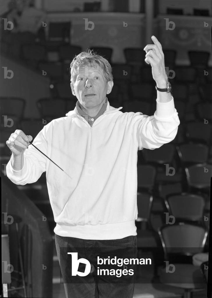 Danny Kaye, American actor, singer, dancer, comedian