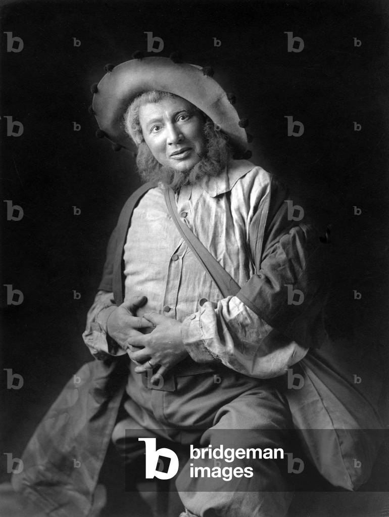Hector Dufranne 25 October   1870 - 4 May , 1951,   Belgian baritone, as Falstaff, opera by Giuseppe Verdi