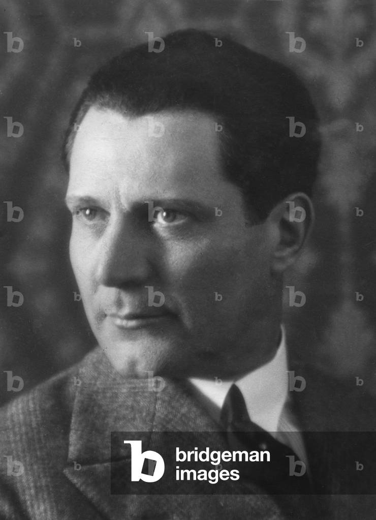 Nino Piccaluga, Italian tenor