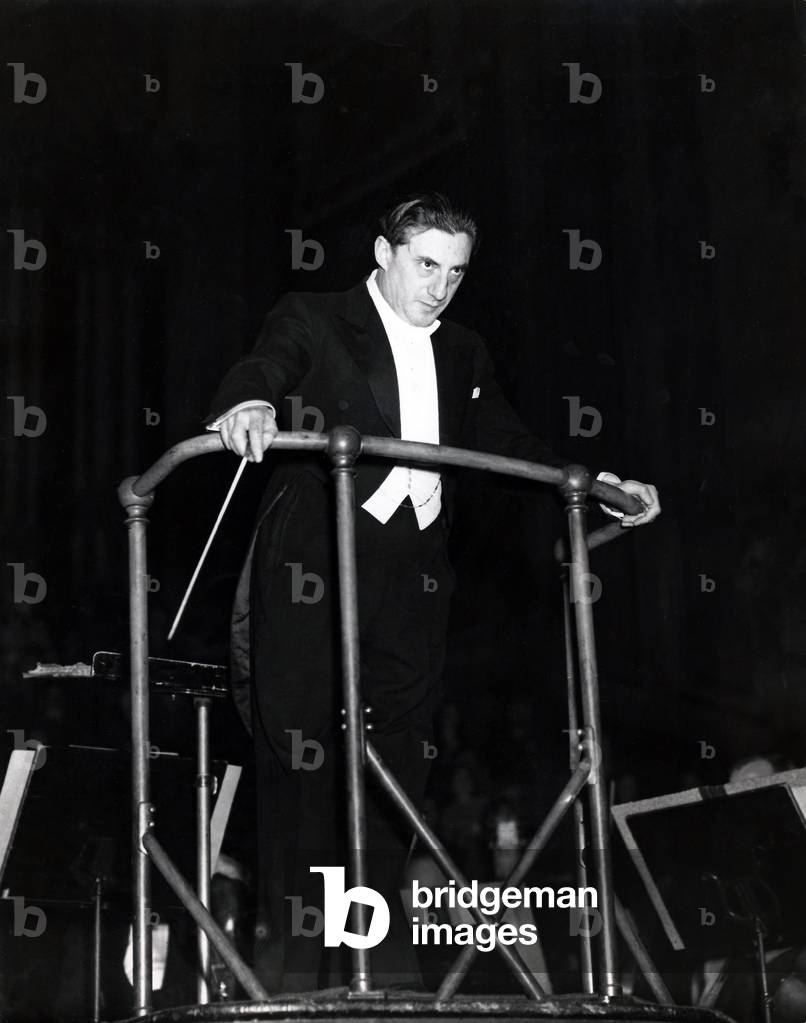 Sir John Barbirolli, English conductor and cellist, Usher Hall Edinburgh 9 June 1949