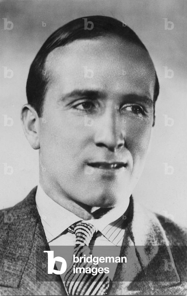 Jose Luccioni, Corsican  tenor