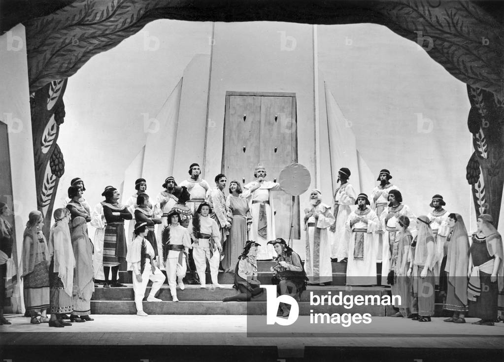 Olive Dyer as Papagena and Summer Austin as Papageno in Mozart's opera Magic Flute at Sadler's Wells, 1937
